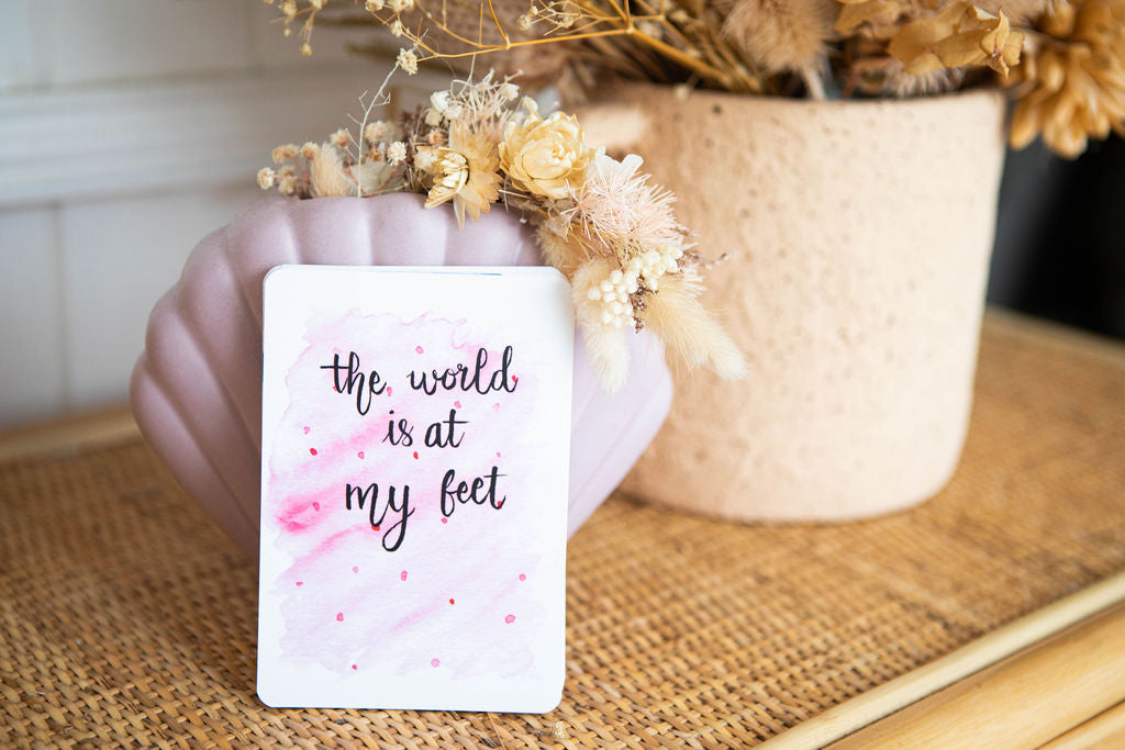 How Affirmation Cards Can Help You Embrace Positive Thinking